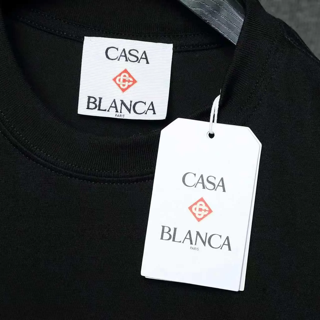 26ss CASABLANCA original printing process short-sleeved T-shirt original development using high-density double yarn pure cotton fabric upper body soft and comfortable color Black White Dark Green color Orange Pink Blue Royal Blue color cigarette powder 8 colors Sizes S M L XL